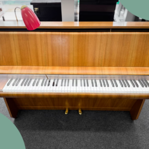 Schimmel Klavier Nussbaum restauriert