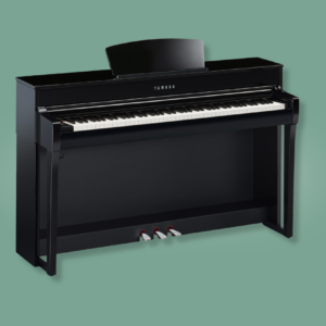 Yamaha CLP-735 PE