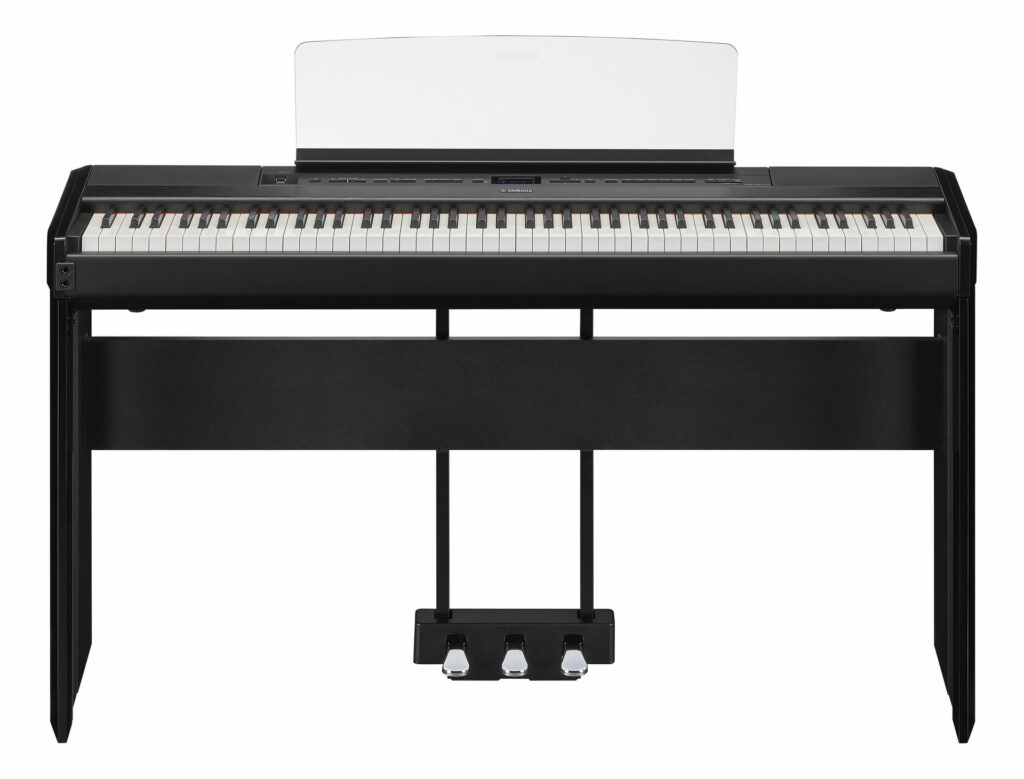 Yamaha P-515 B