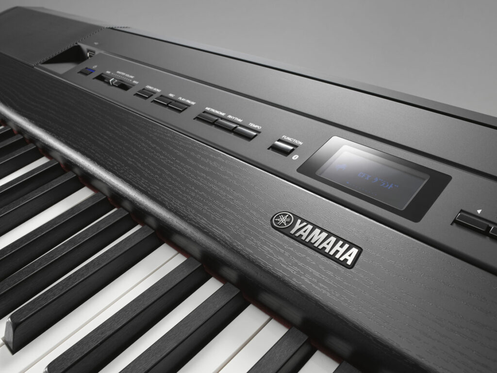 Yamaha P-515 B