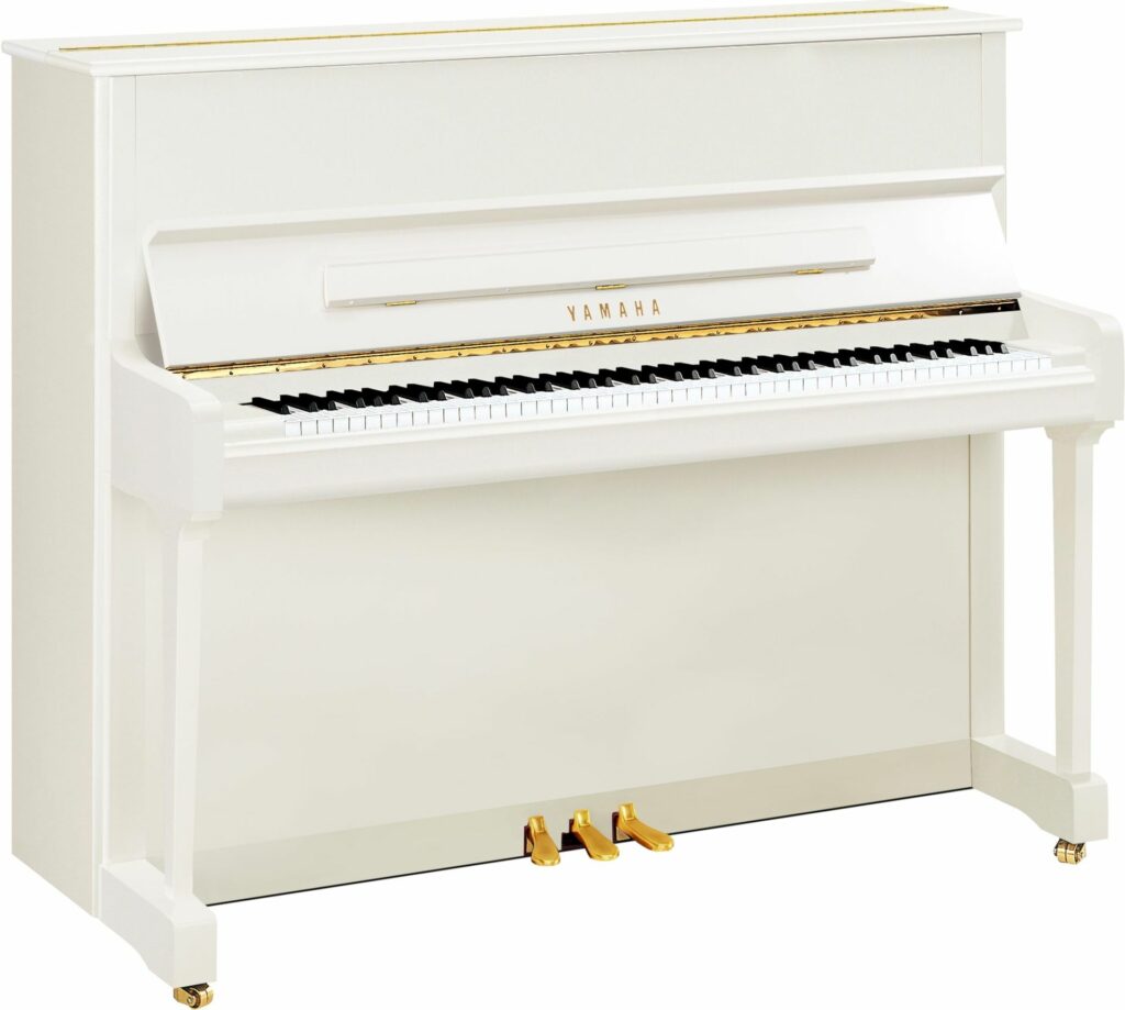 Yamaha P 121 PWH